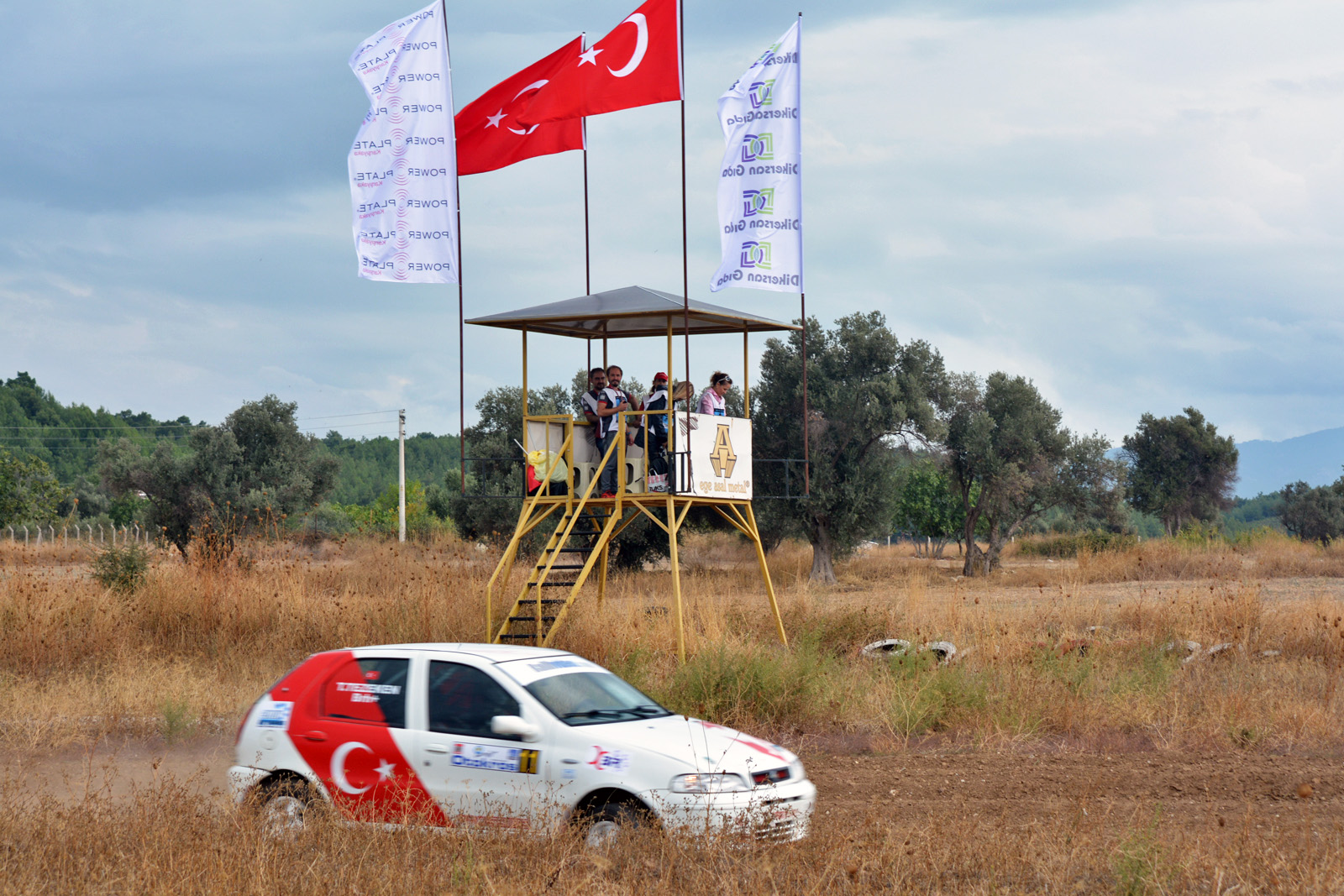 İzmir Otokros bol aksiyonlu oldu...
